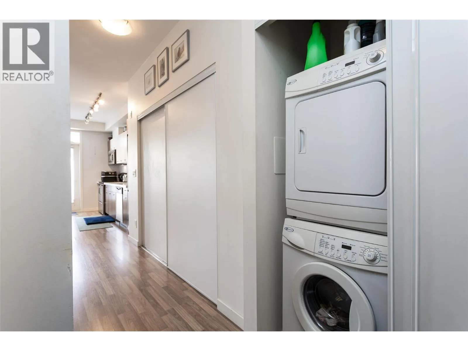 1550 Dickson Avenue Unit# 116