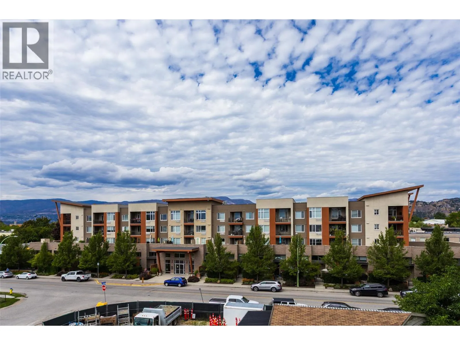 1550 Dickson Avenue Unit# 116