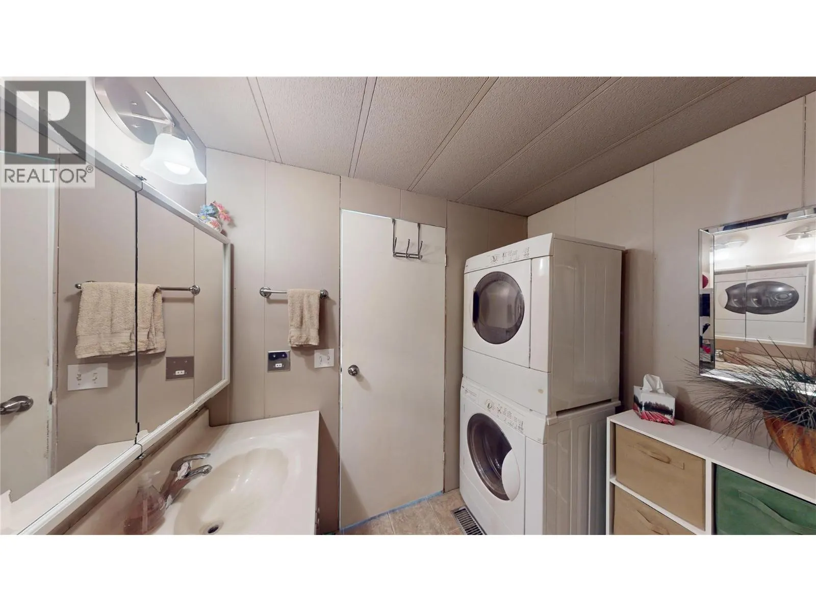 2124 30th Avenue S Unit# 15