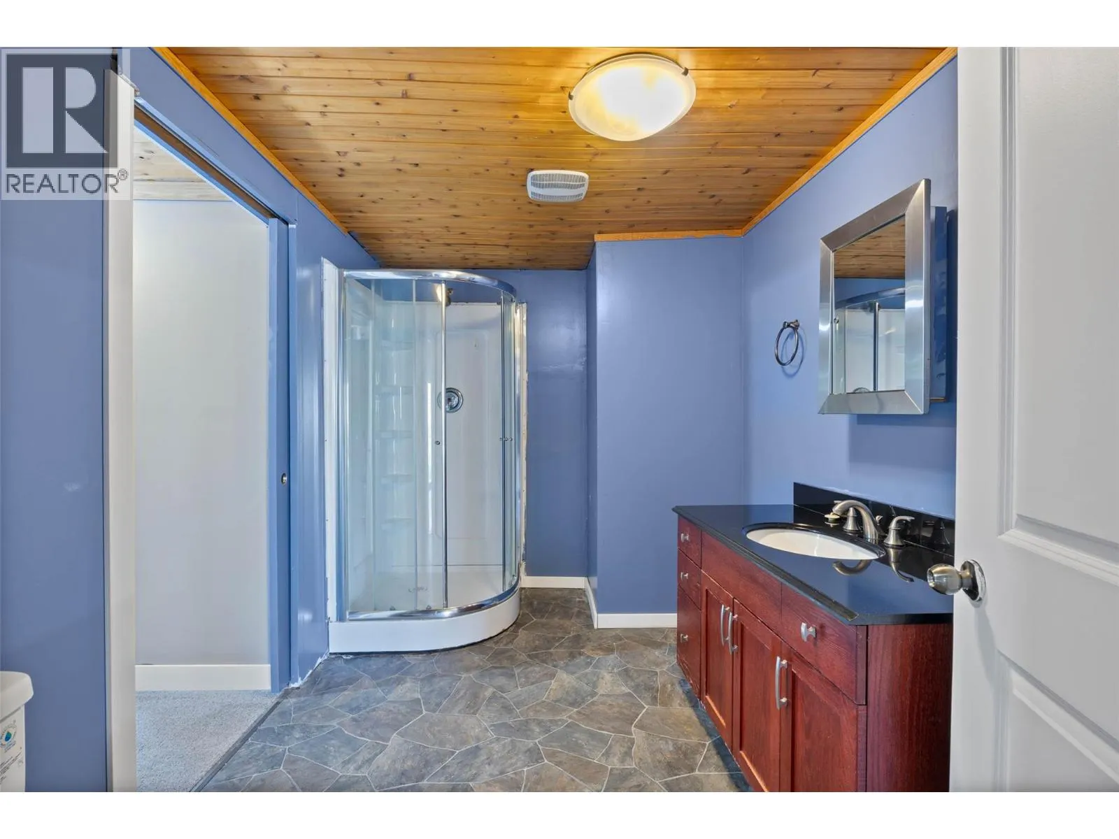 771 ATHABASCA Street E Unit# 33