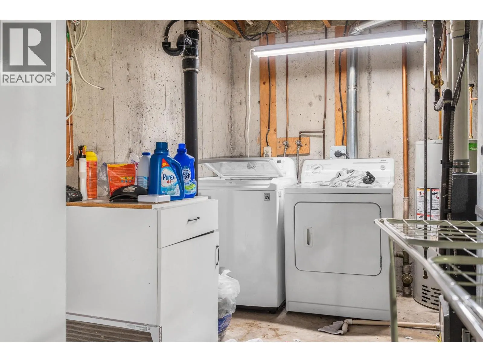 2100 43 Avenue Unit# 205