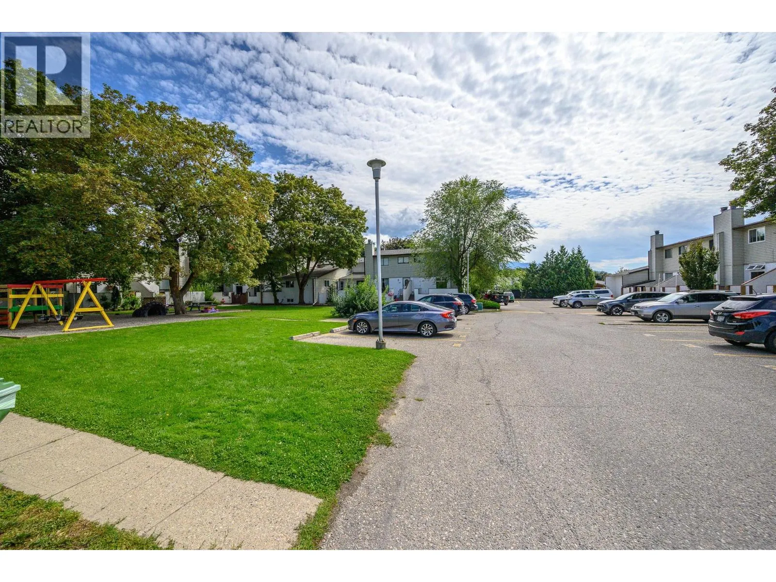 2100 43 Avenue Unit# 205