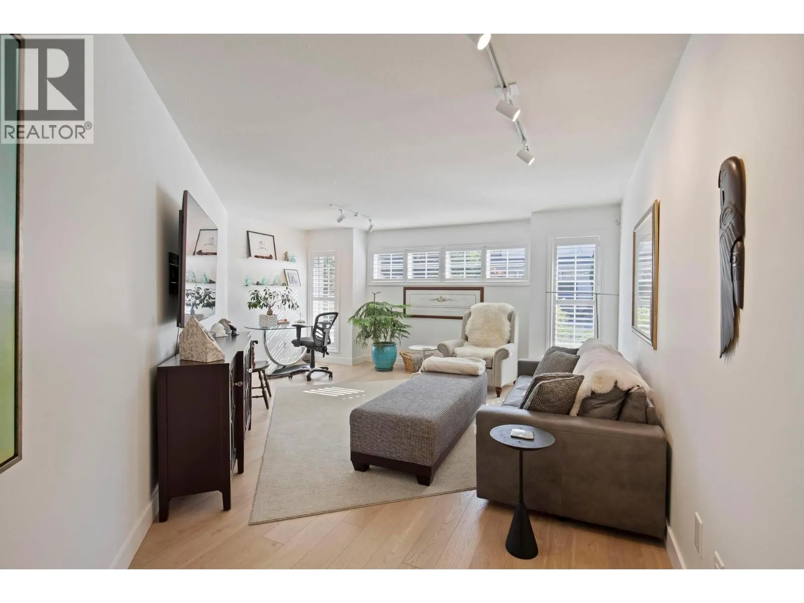 389 Collett Road Unit# 5