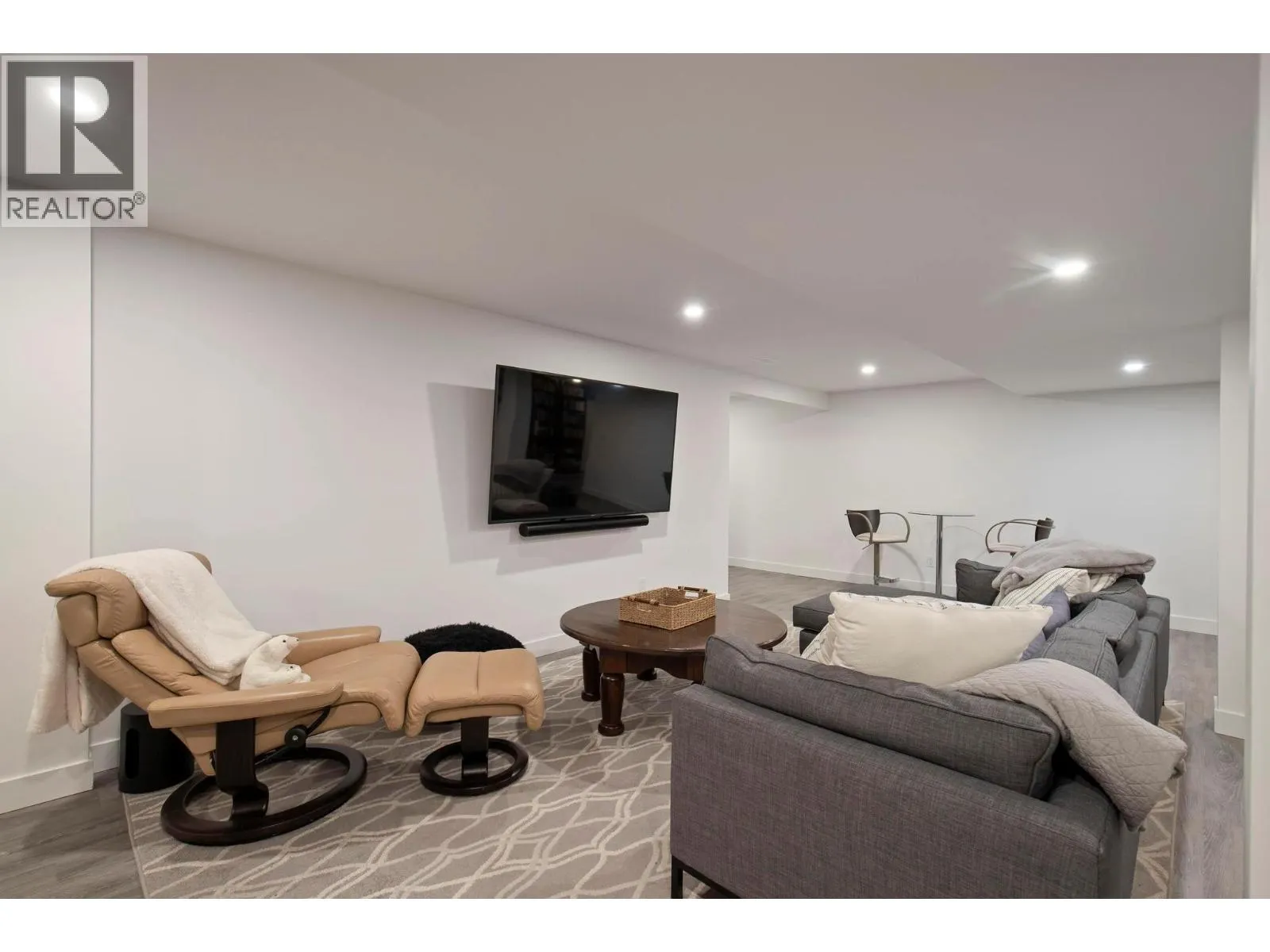 389 Collett Road Unit# 5
