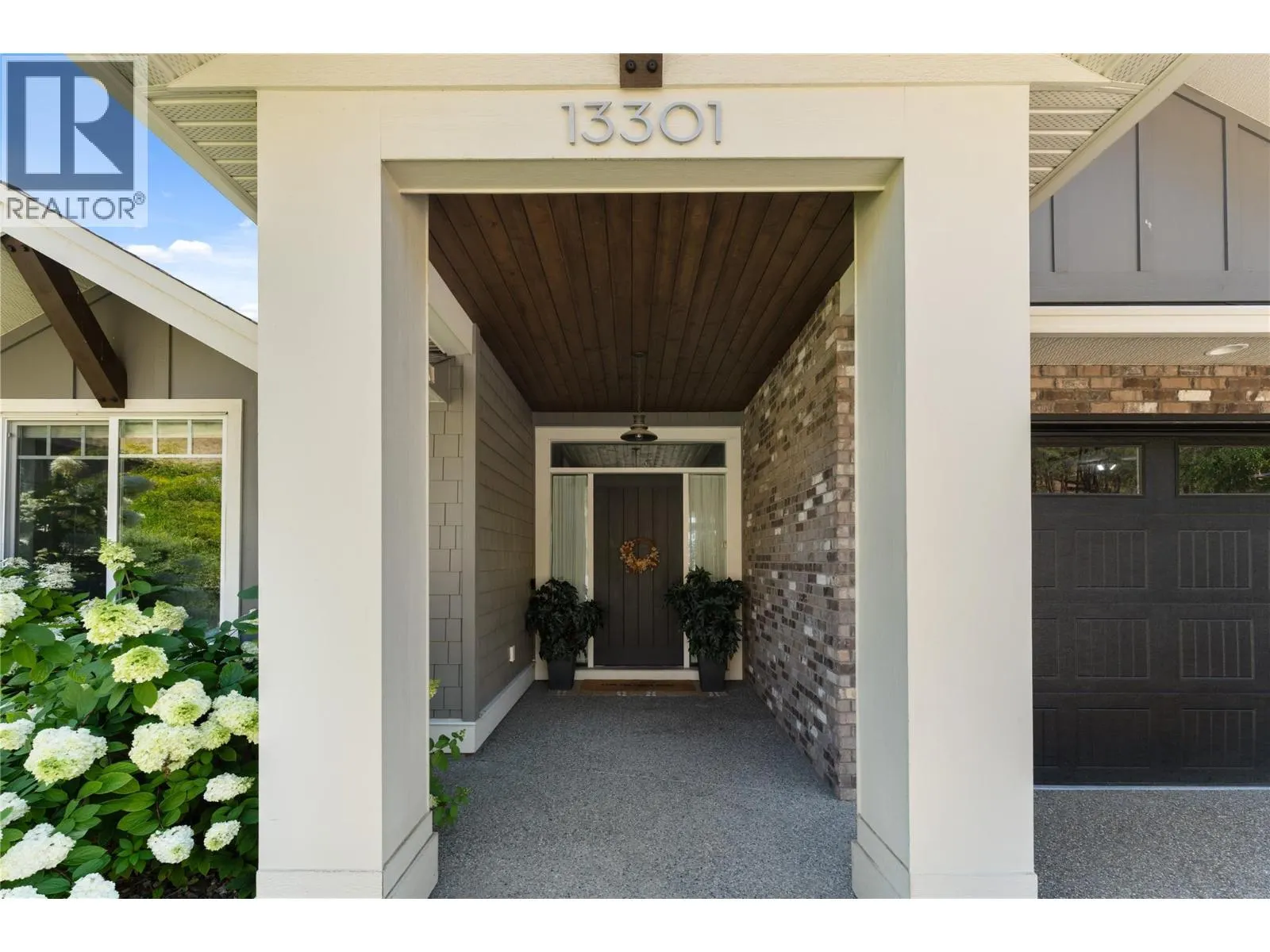 13301 Apex Lane