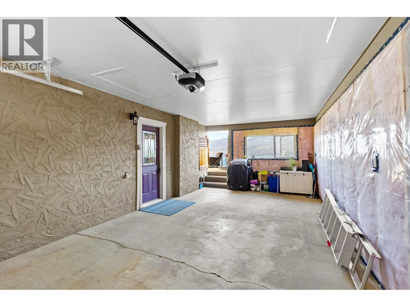 5277 Clarence Road