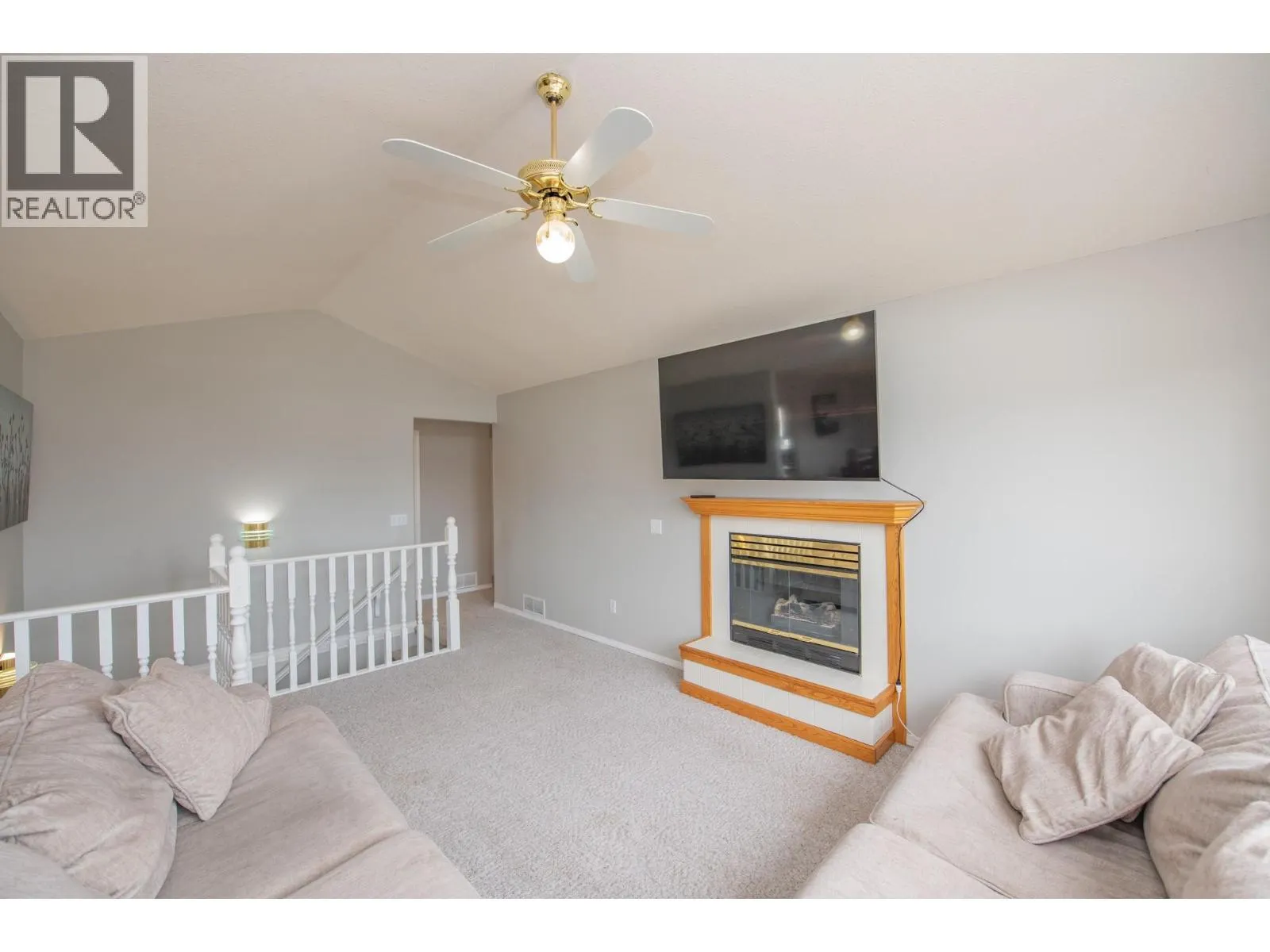 2401 Bradley Drive