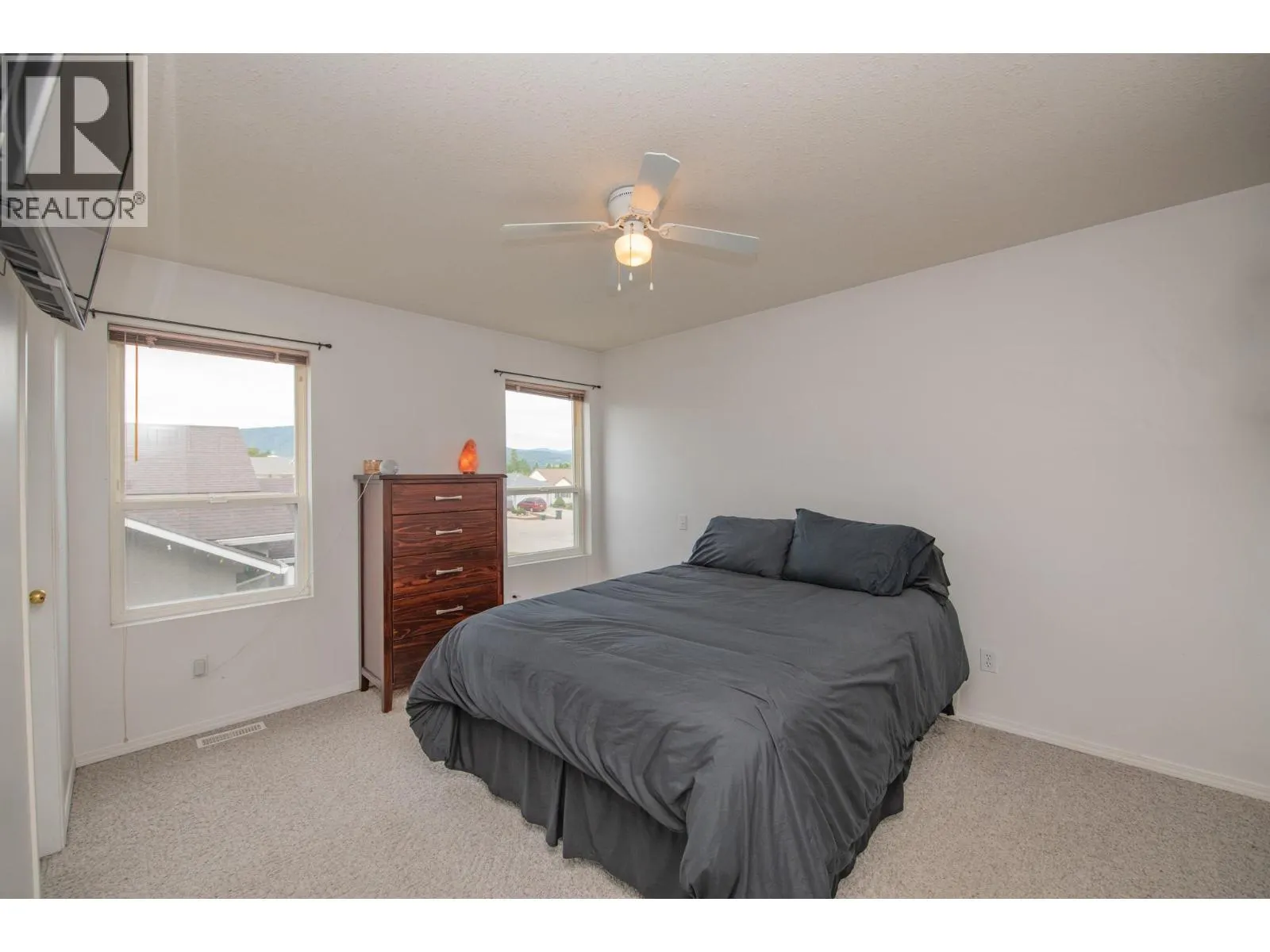 2401 Bradley Drive
