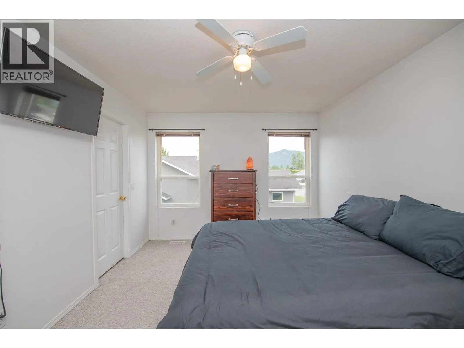 2401 Bradley Drive