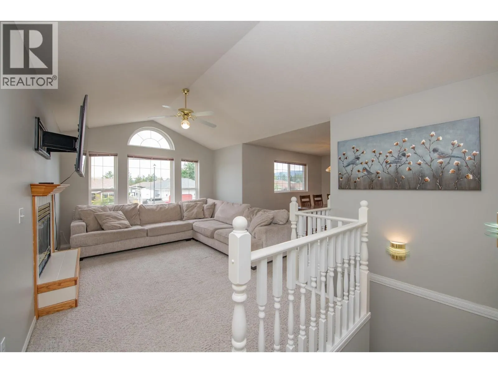 2401 Bradley Drive
