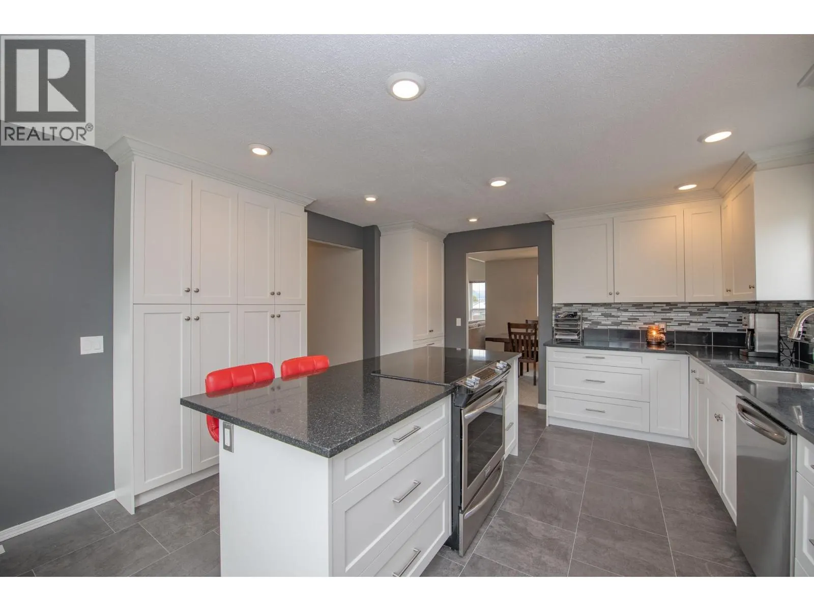 2401 Bradley Drive