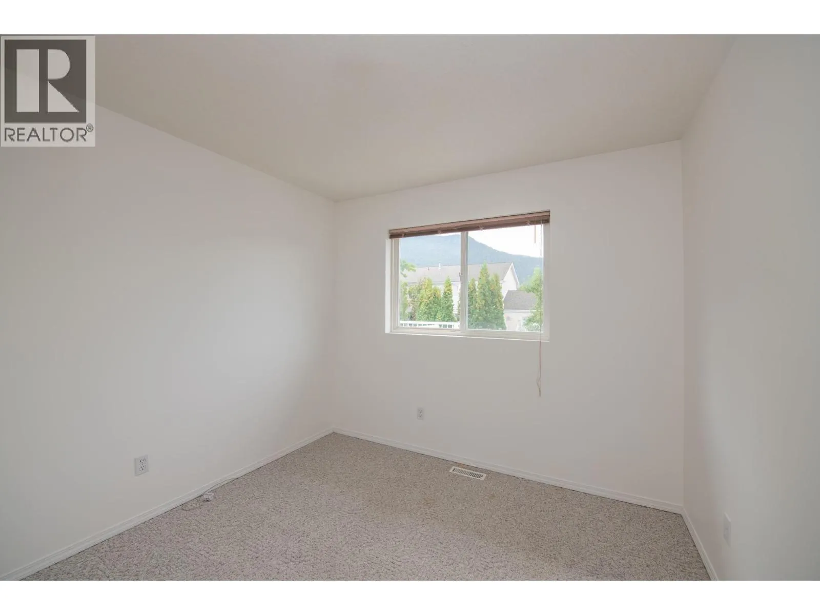 2401 Bradley Drive
