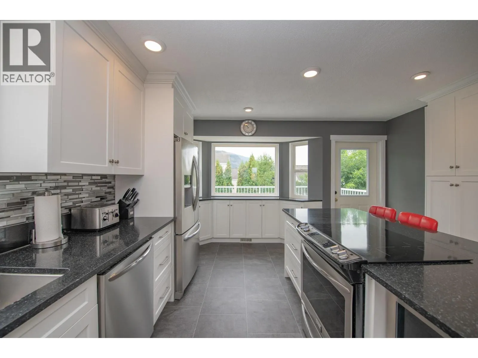 2401 Bradley Drive