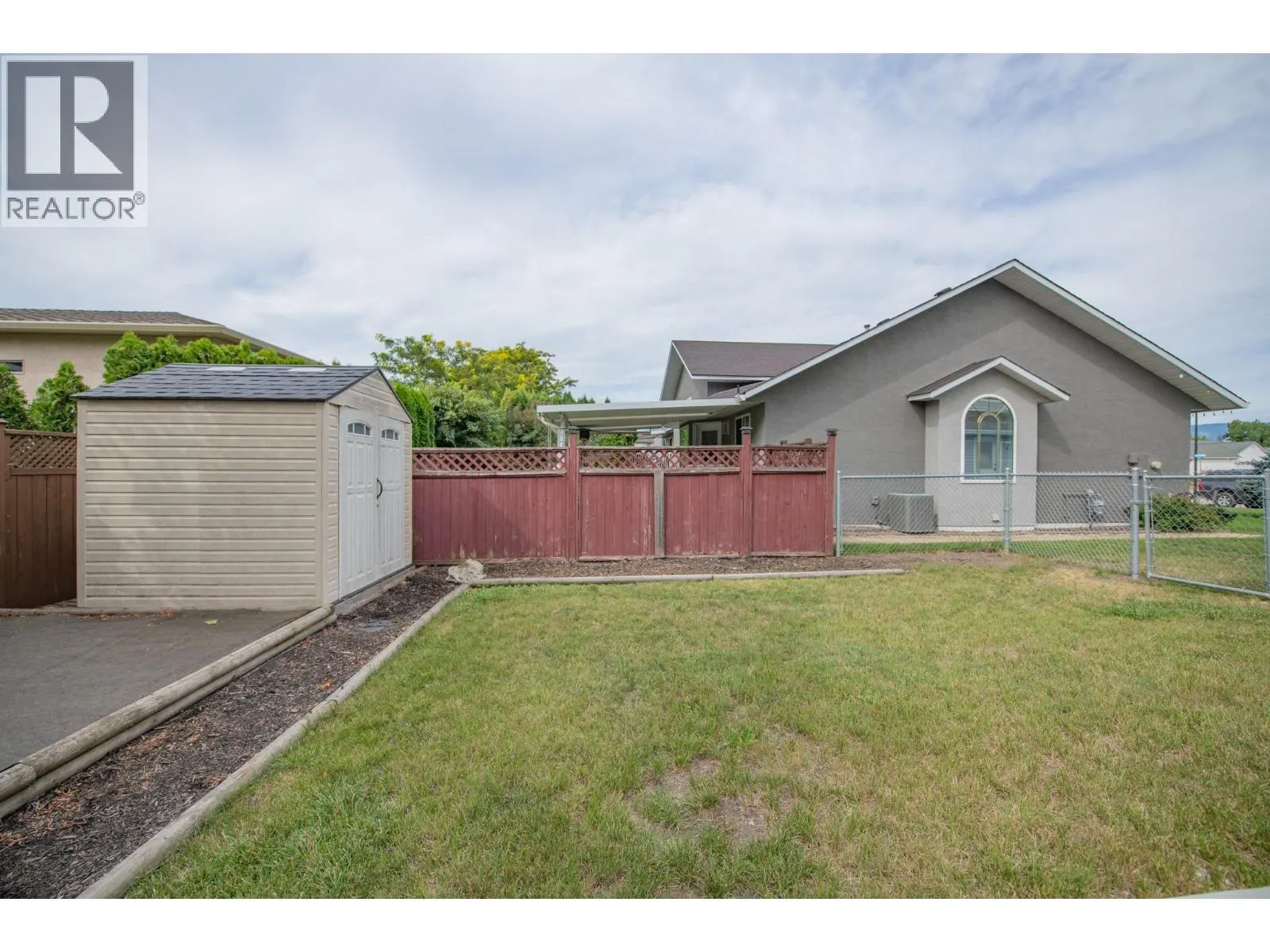 2401 Bradley Drive