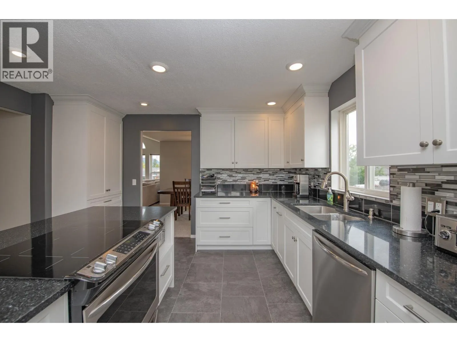 2401 Bradley Drive