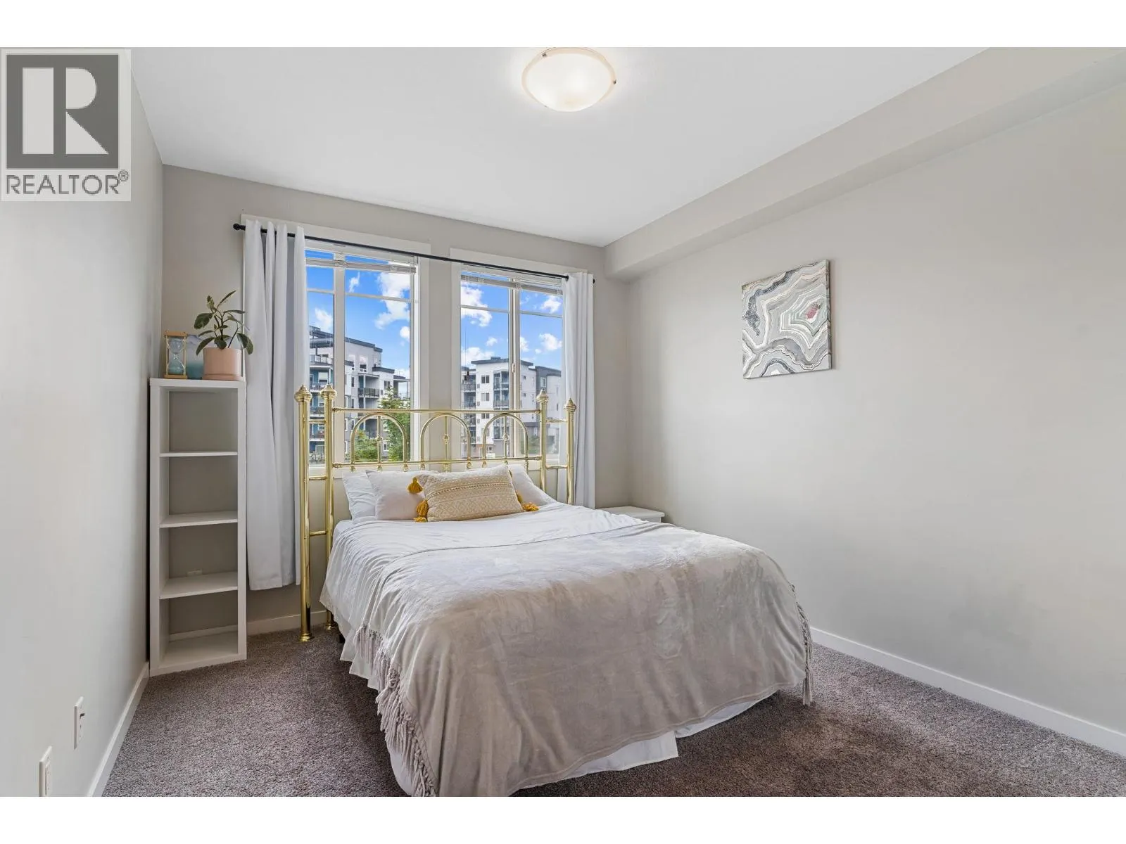 3731 Casorso Road Unit# 209