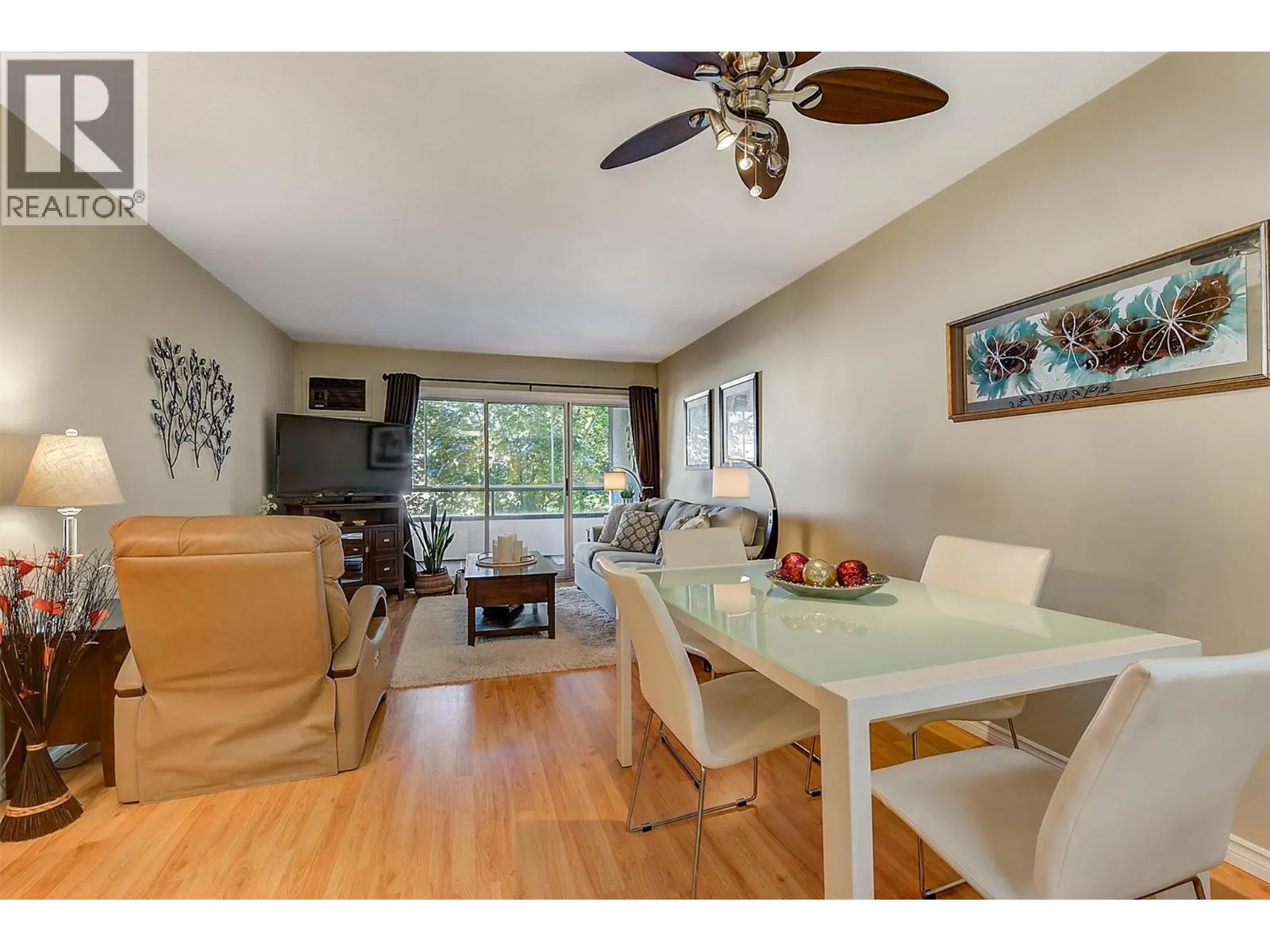 200 Hollywood Road N Unit# 305