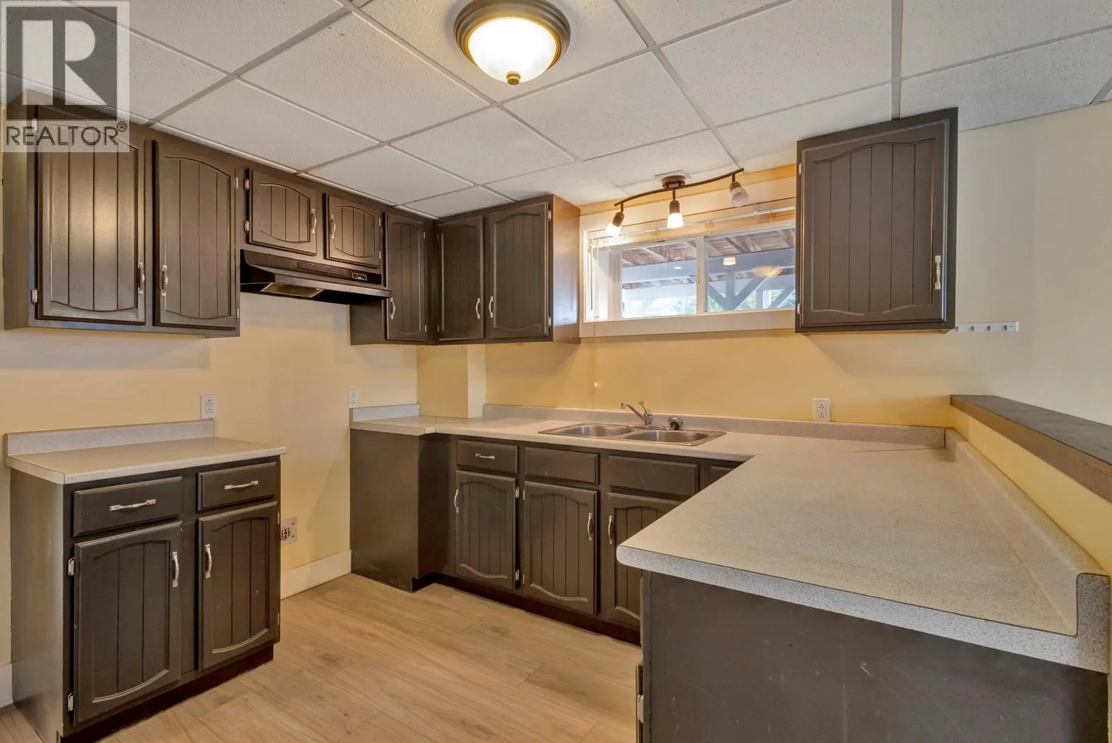 3659 Dunbarton Road