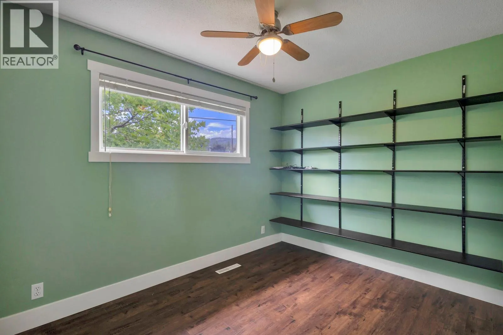 3659 Dunbarton Road