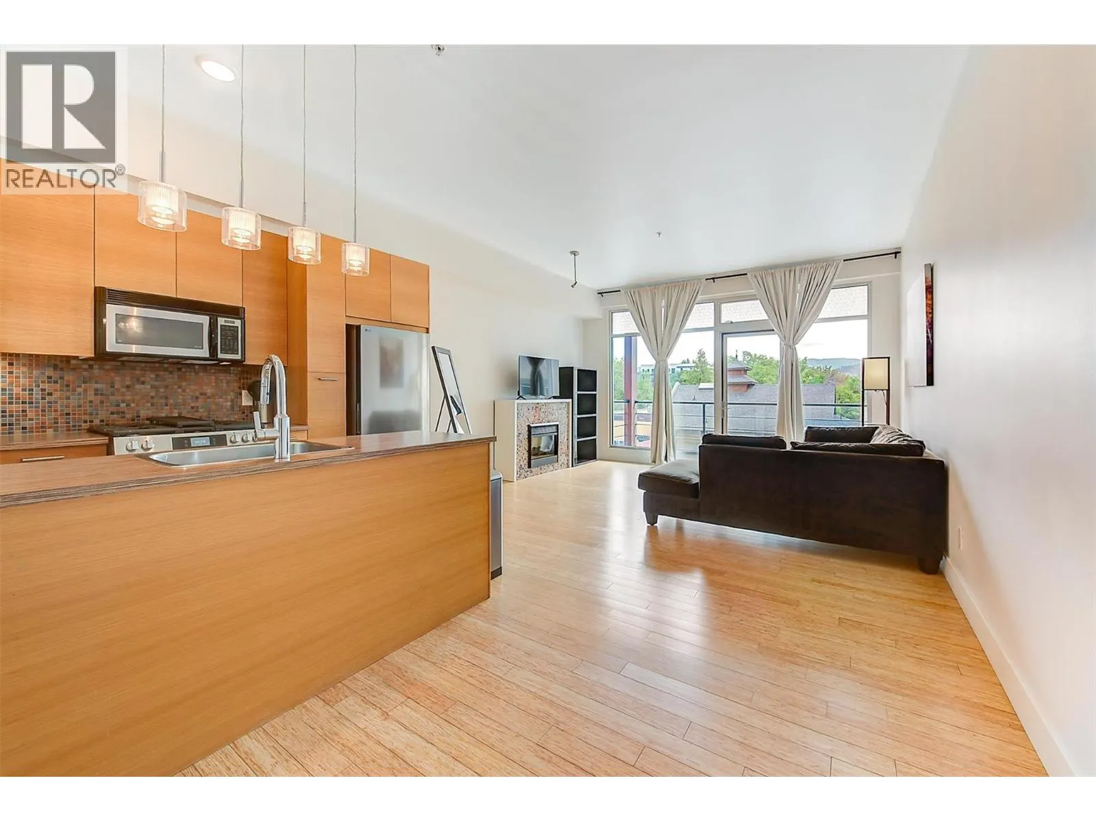 1289 Ellis Street Unit# 320