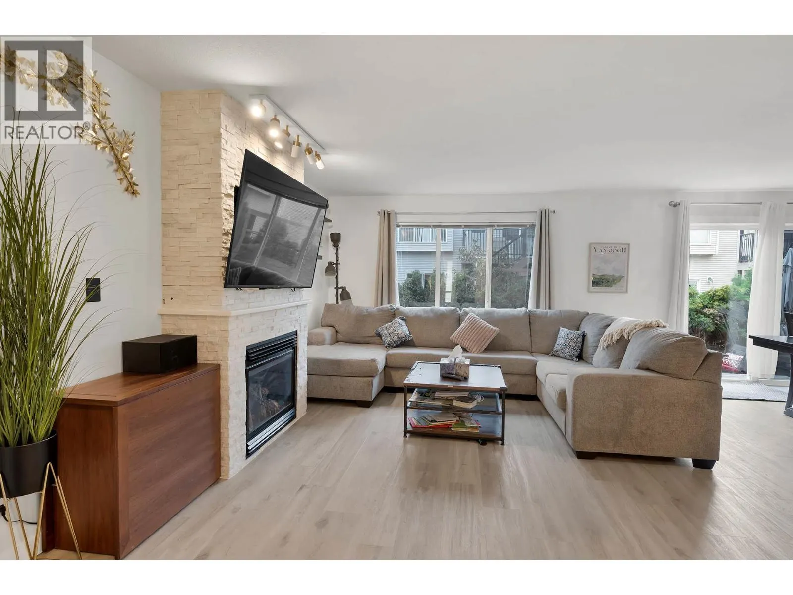 1760 Copperhead Drive Unit# 55