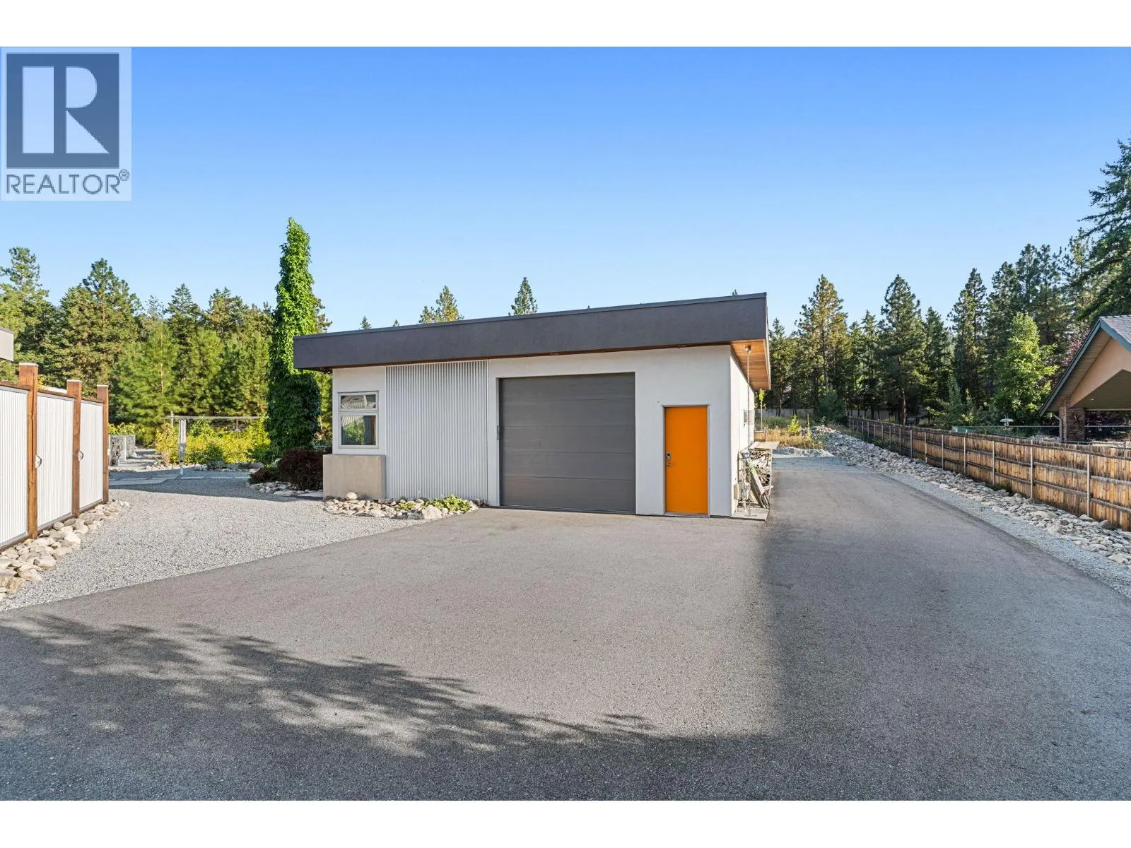 4535 McCulloch Road