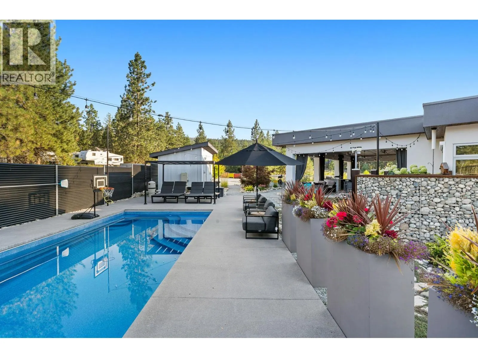 4535 McCulloch Road