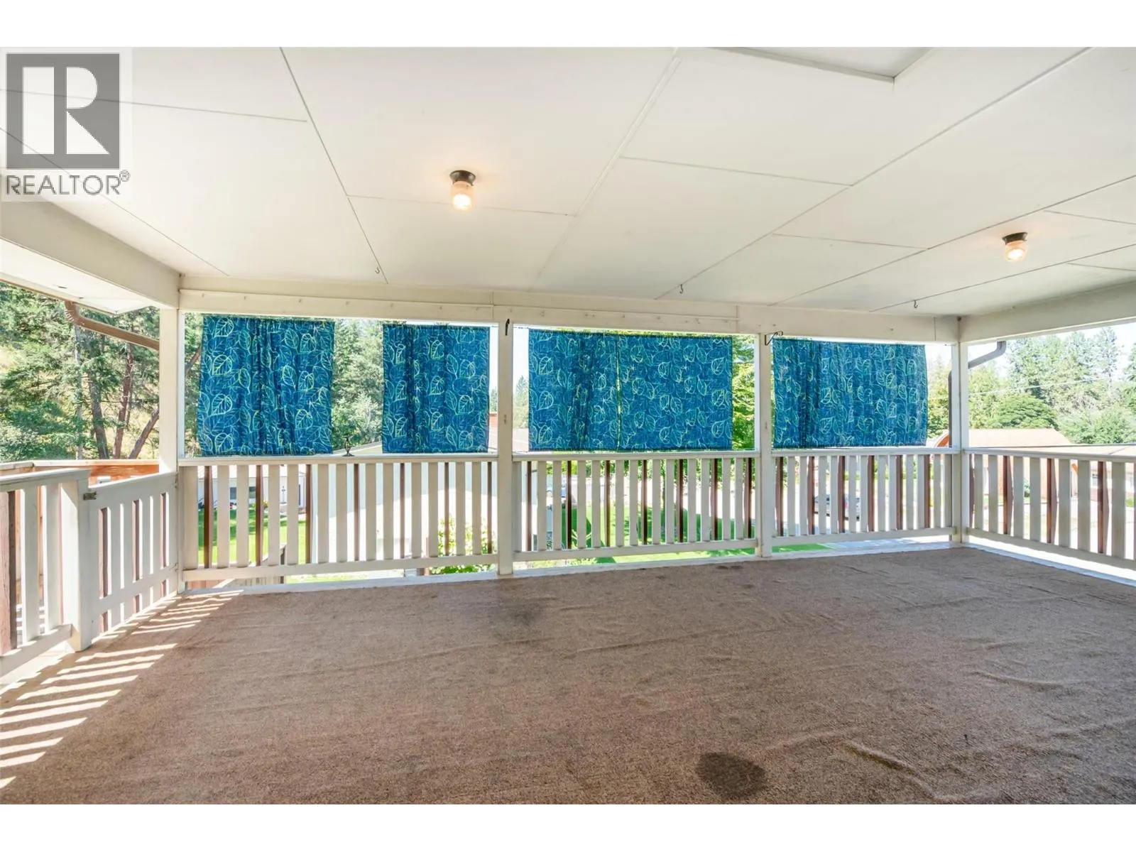 827 Paret Road