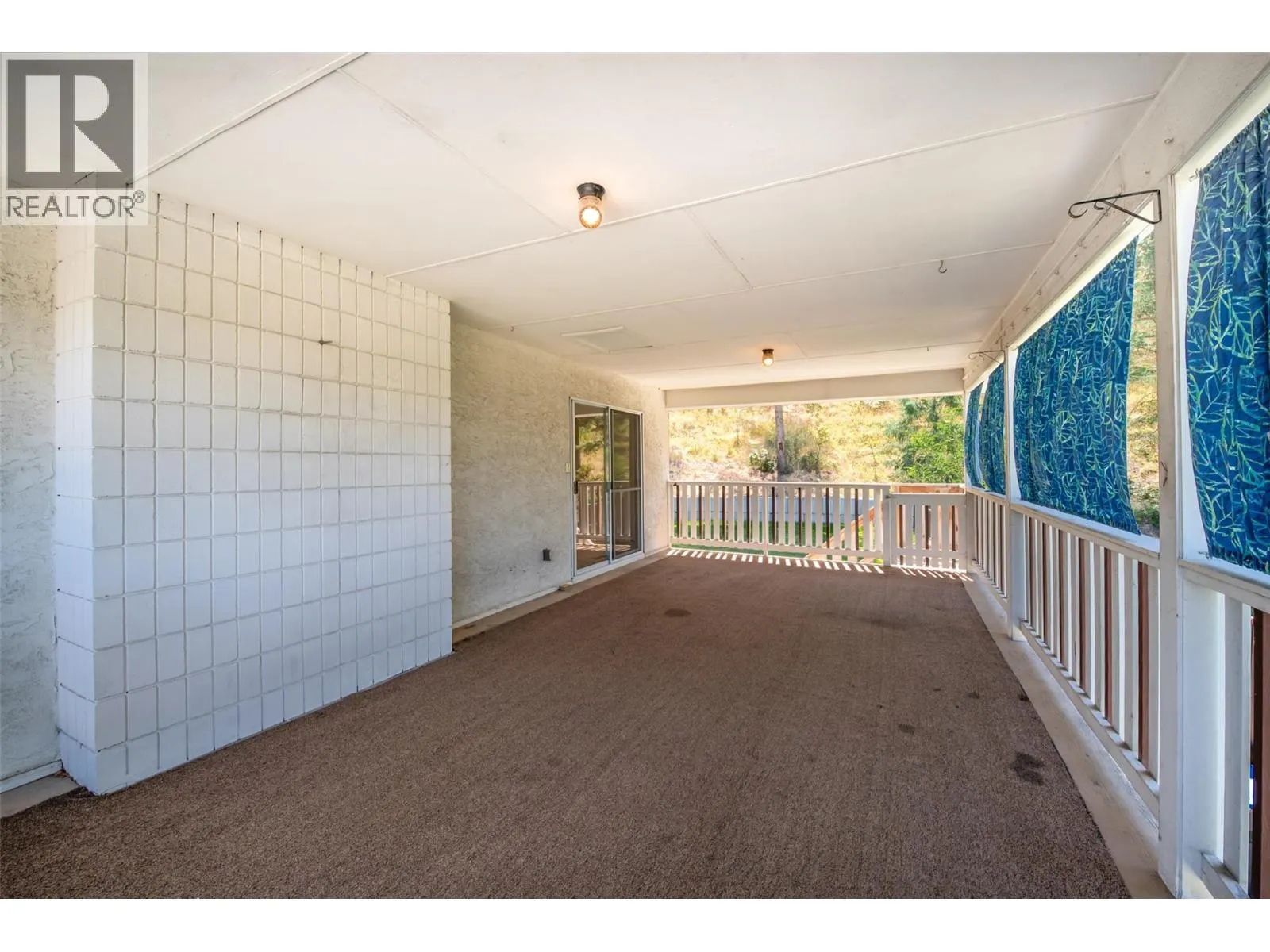 827 Paret Road
