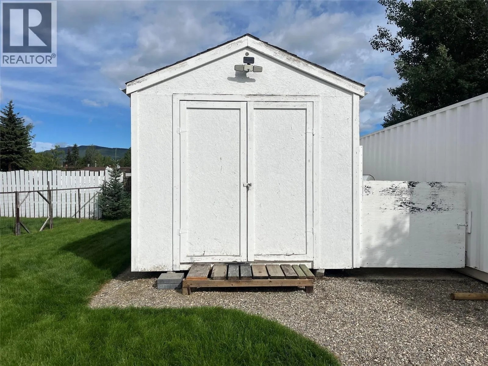 136 Rockcliffe Place
