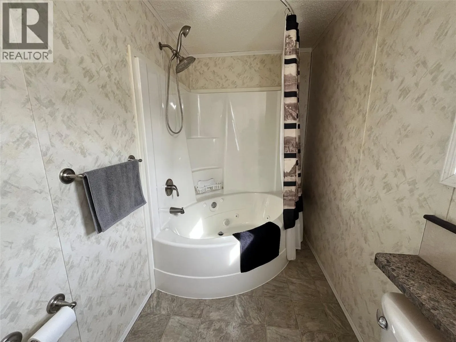 136 Rockcliffe Place