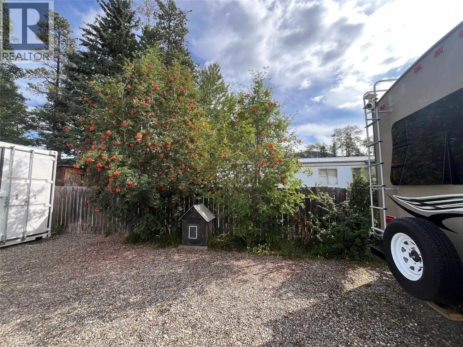 136 Rockcliffe Place