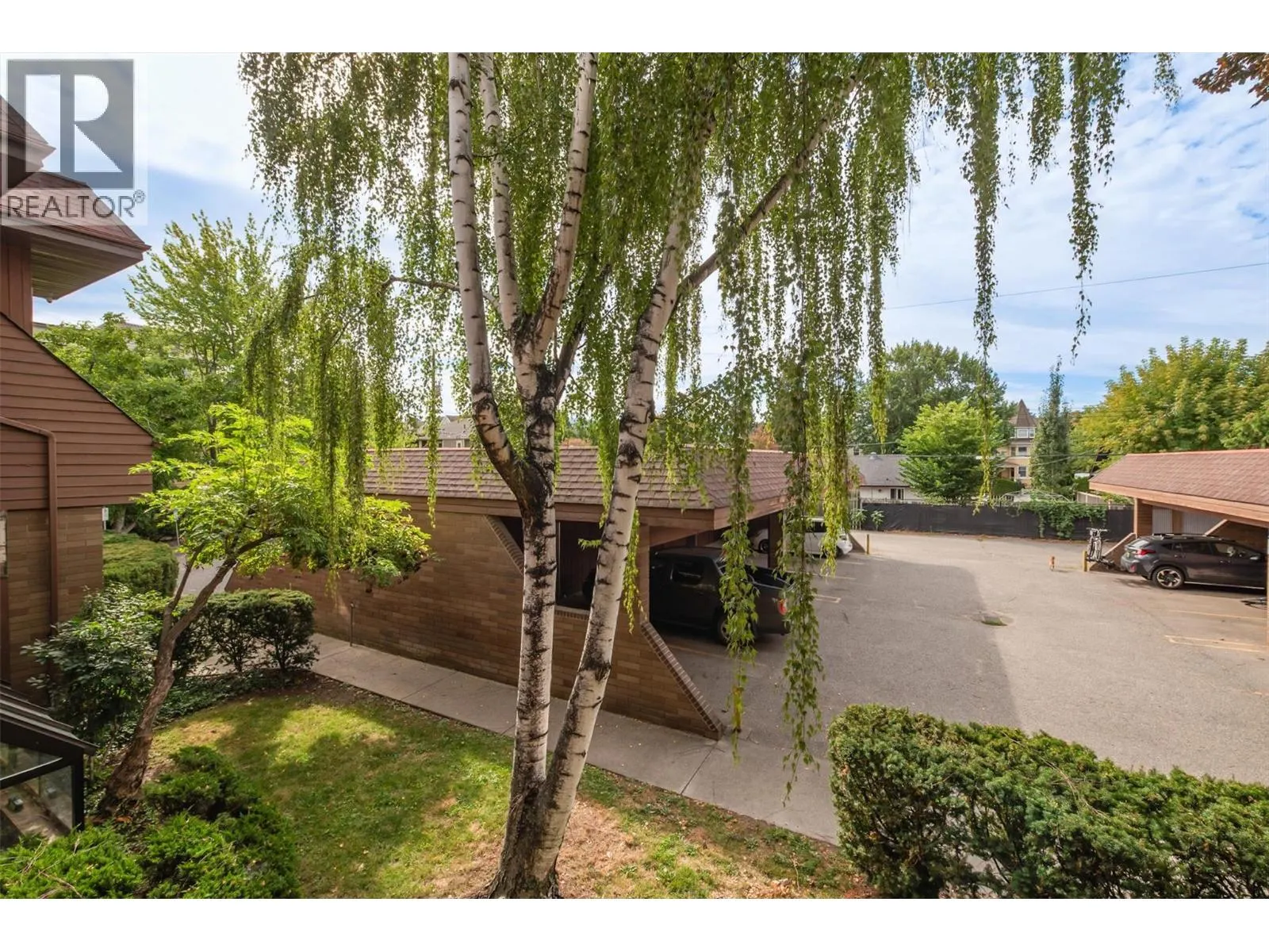 983 Bernard Avenue Unit# 205