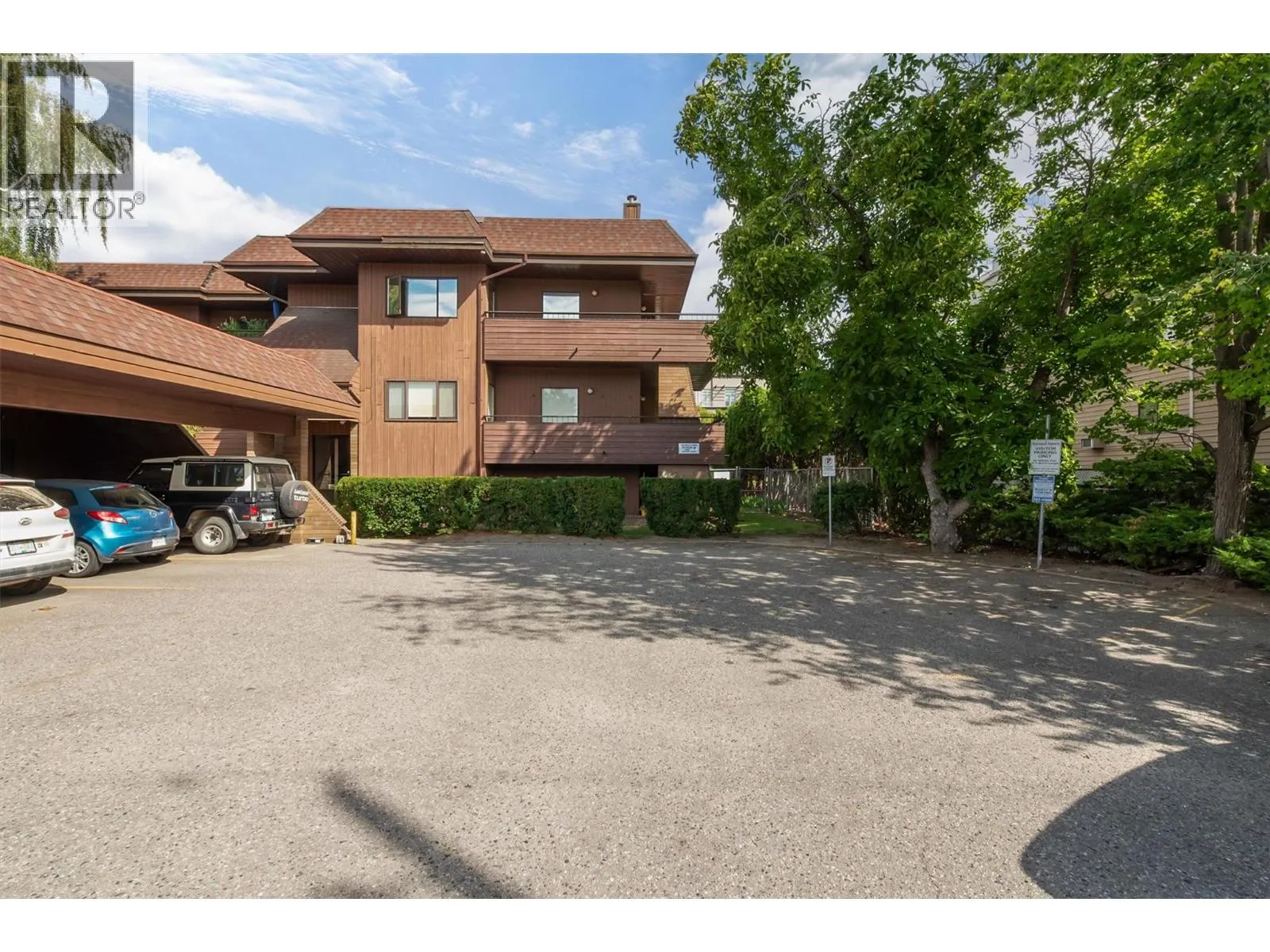 983 Bernard Avenue Unit# 205