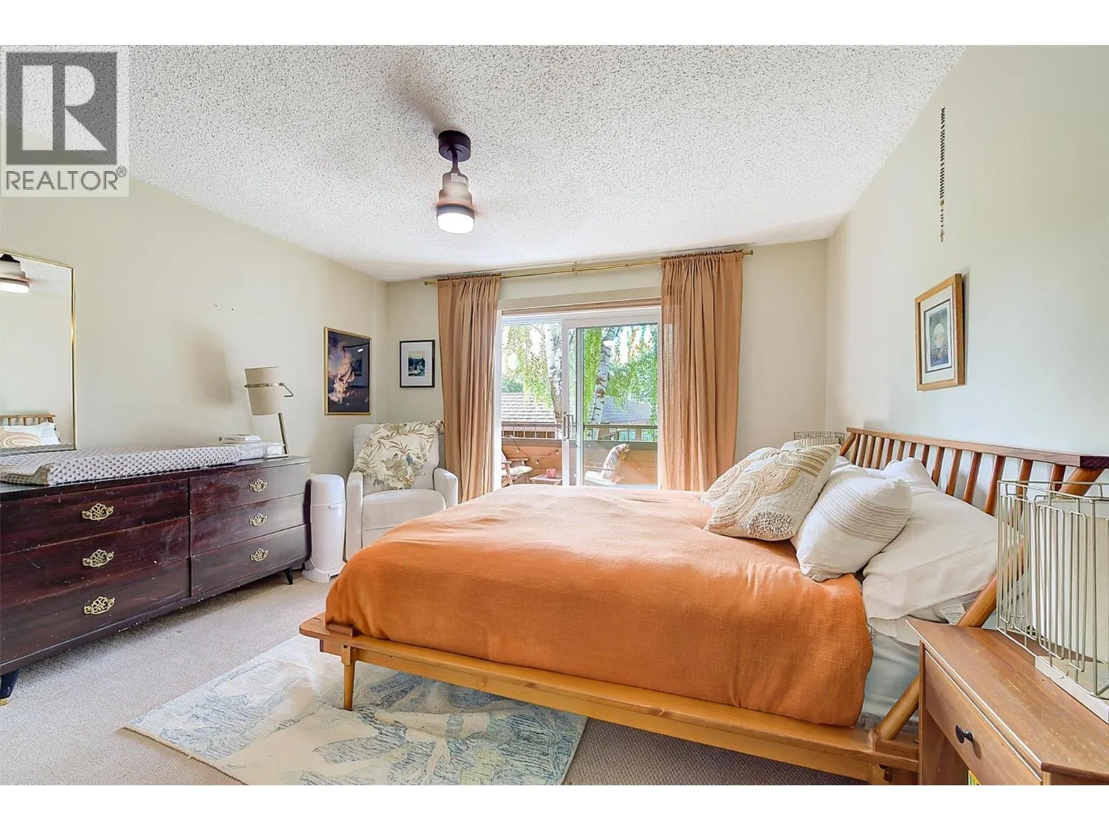 983 Bernard Avenue Unit# 205
