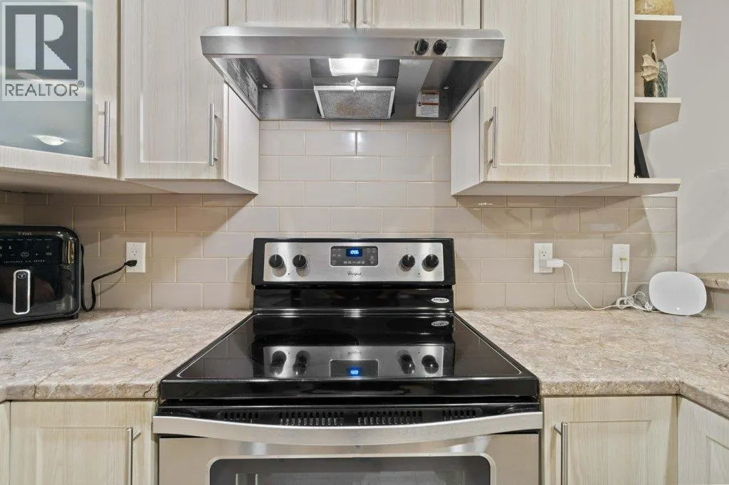 150 4 Street SE Unit# 5