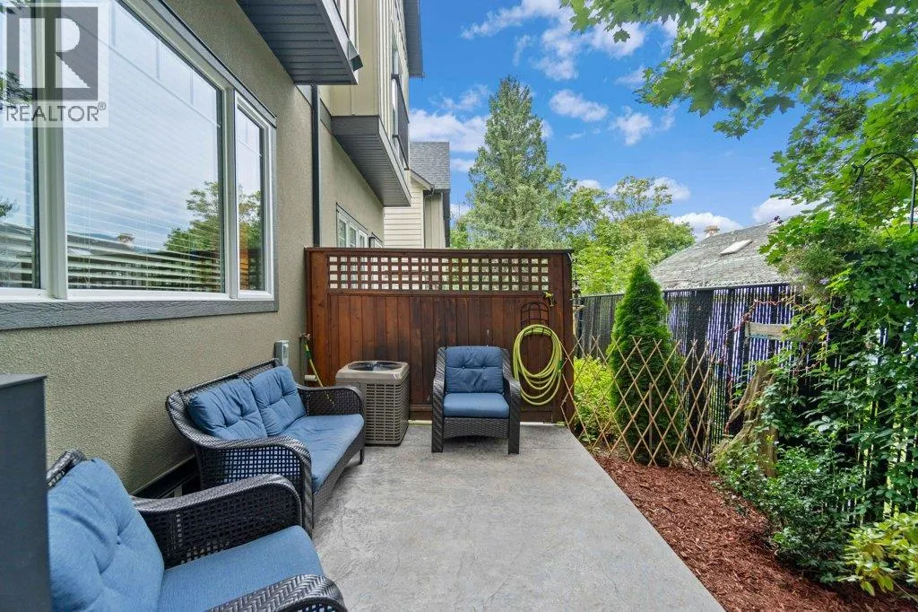 150 4 Street SE Unit# 5
