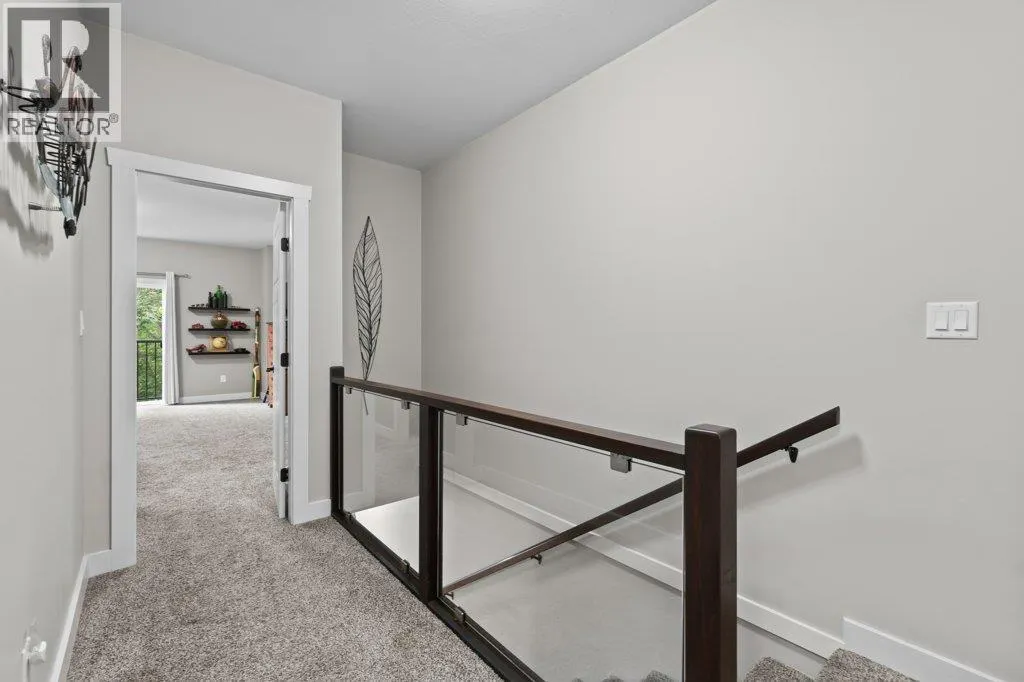 150 4 Street SE Unit# 5