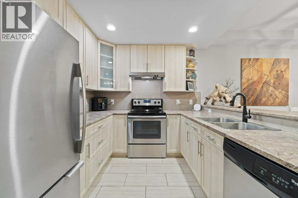 150 4 Street SE Unit# 5