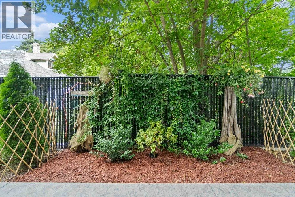 150 4 Street SE Unit# 5