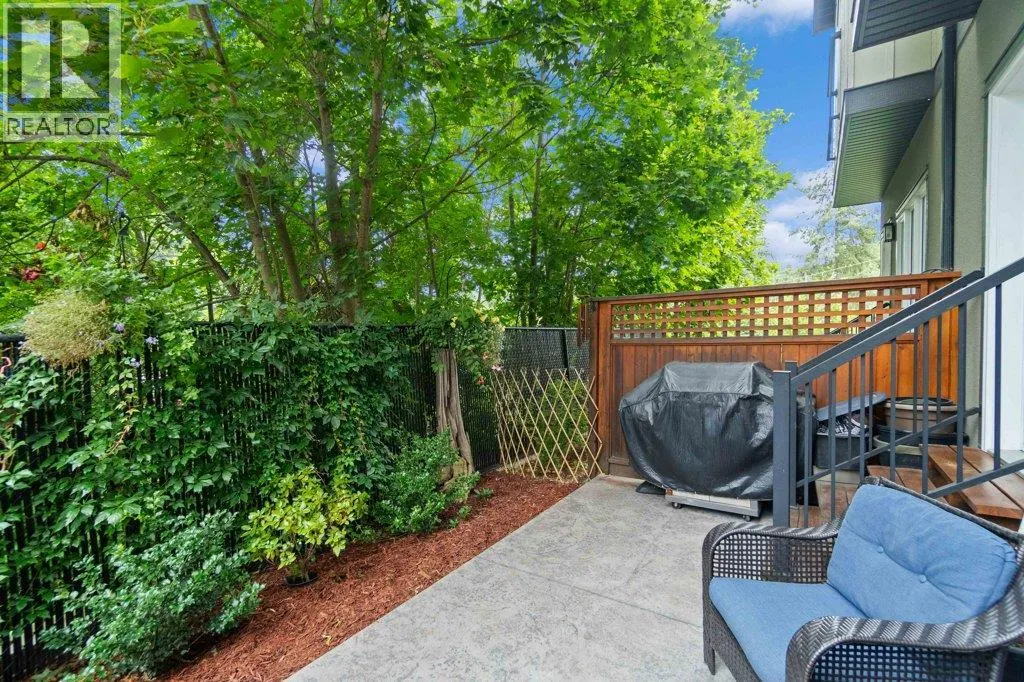 150 4 Street SE Unit# 5