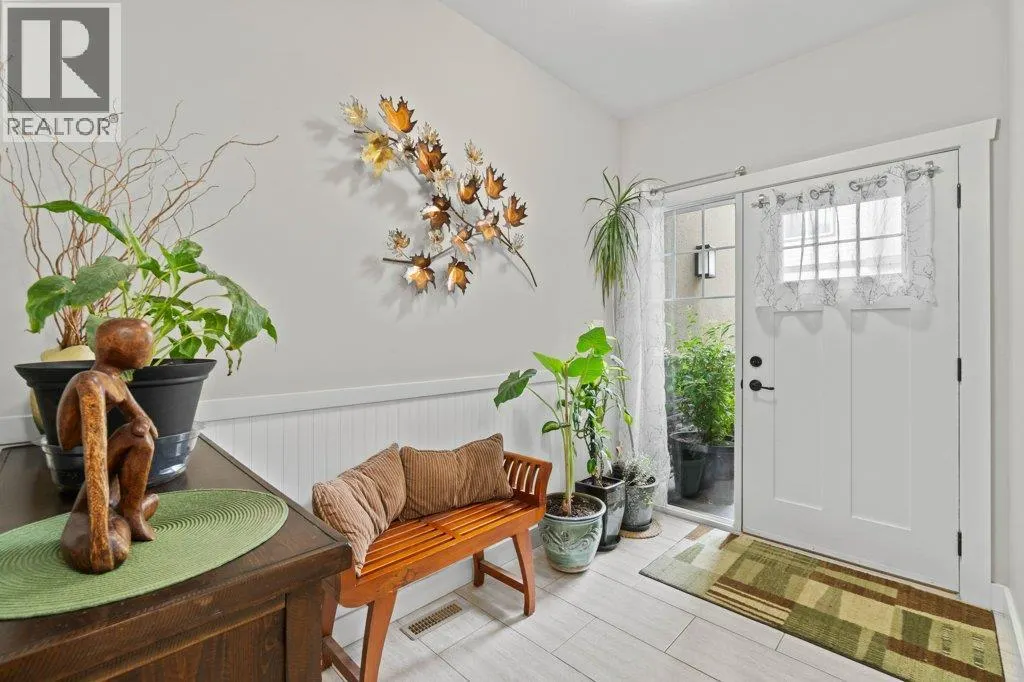 150 4 Street SE Unit# 5