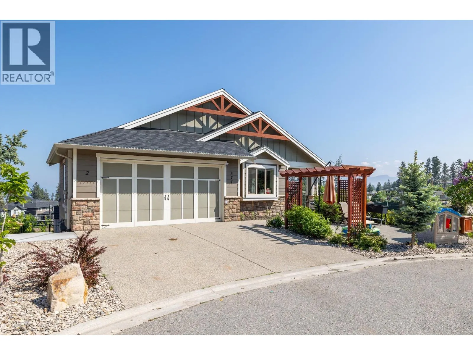 374 Trumpeter Court