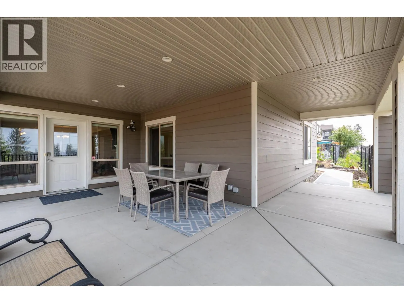 374 Trumpeter Court