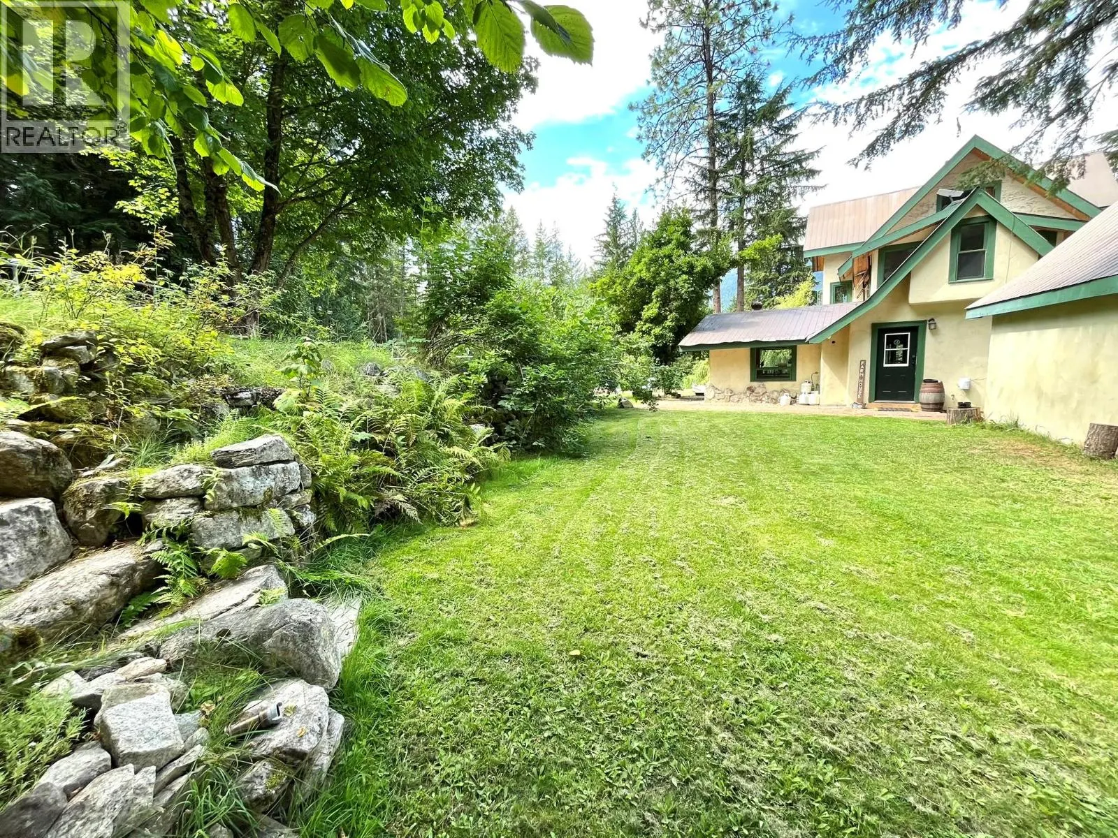 7138 GRAHAM Road