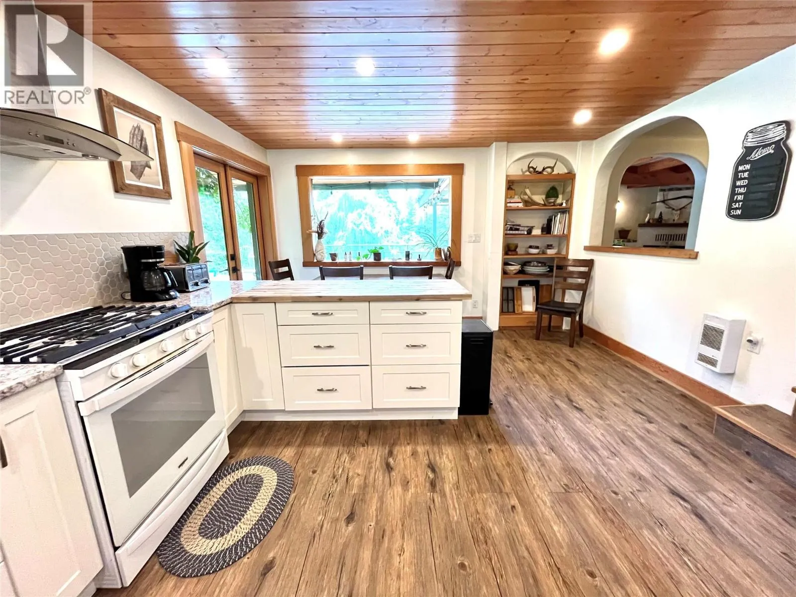 7138 GRAHAM Road