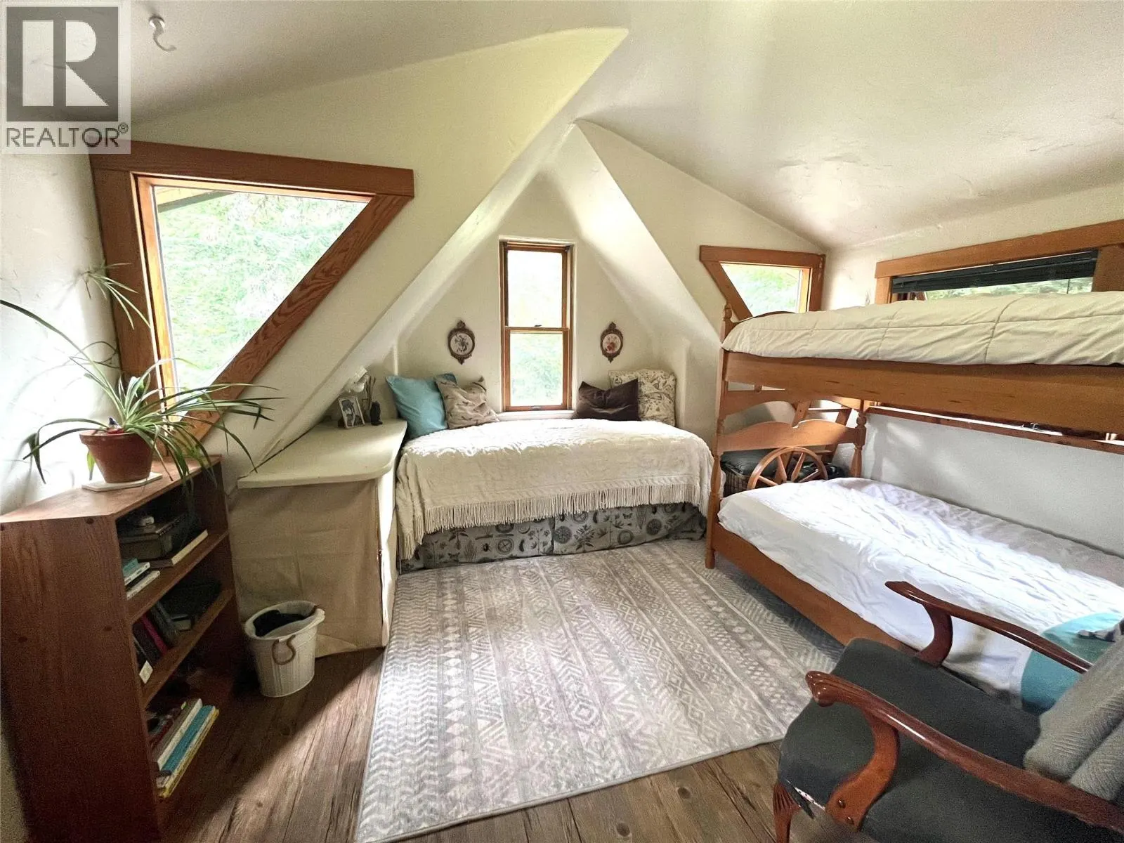 7138 GRAHAM Road