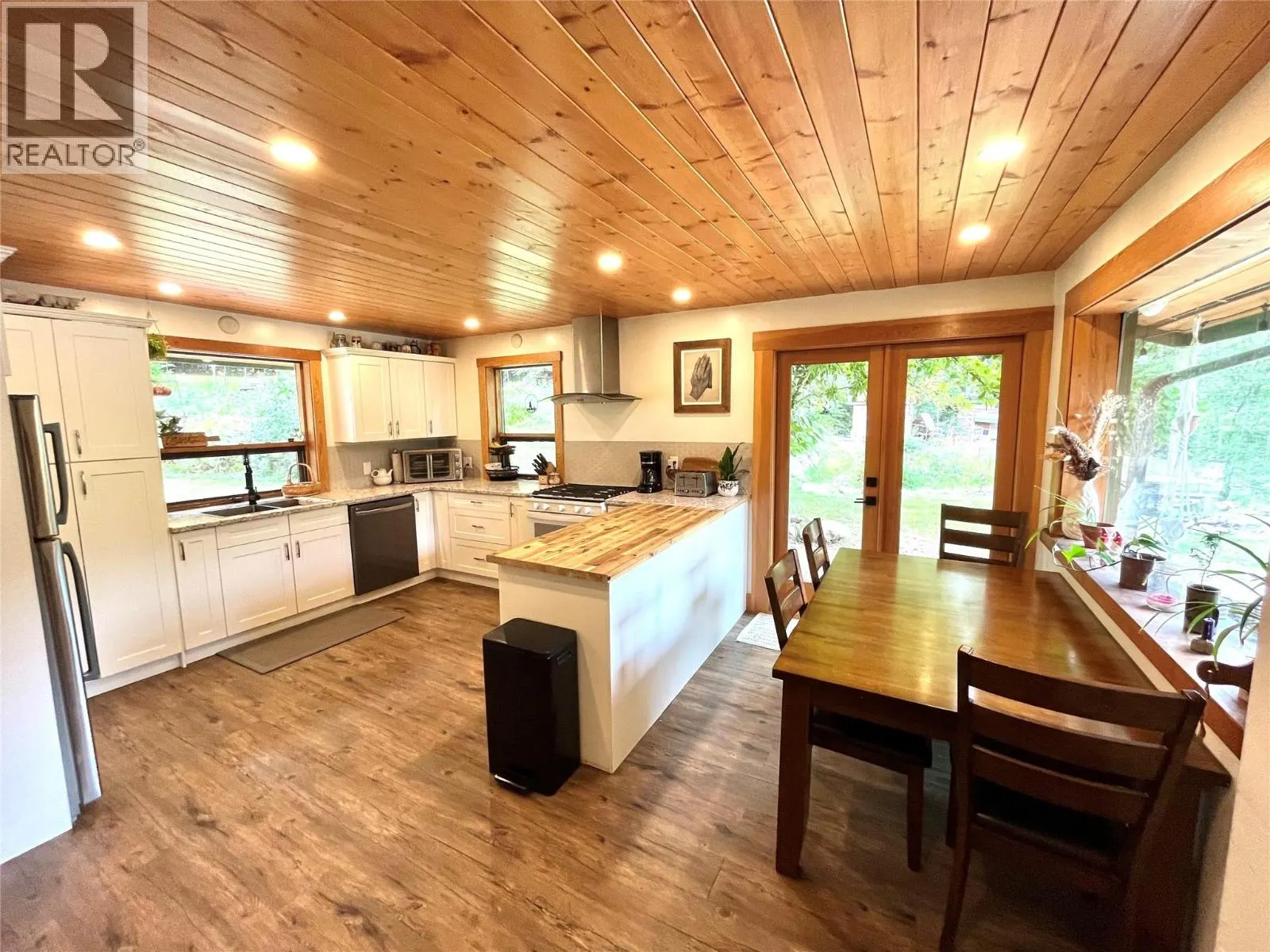 7138 GRAHAM Road