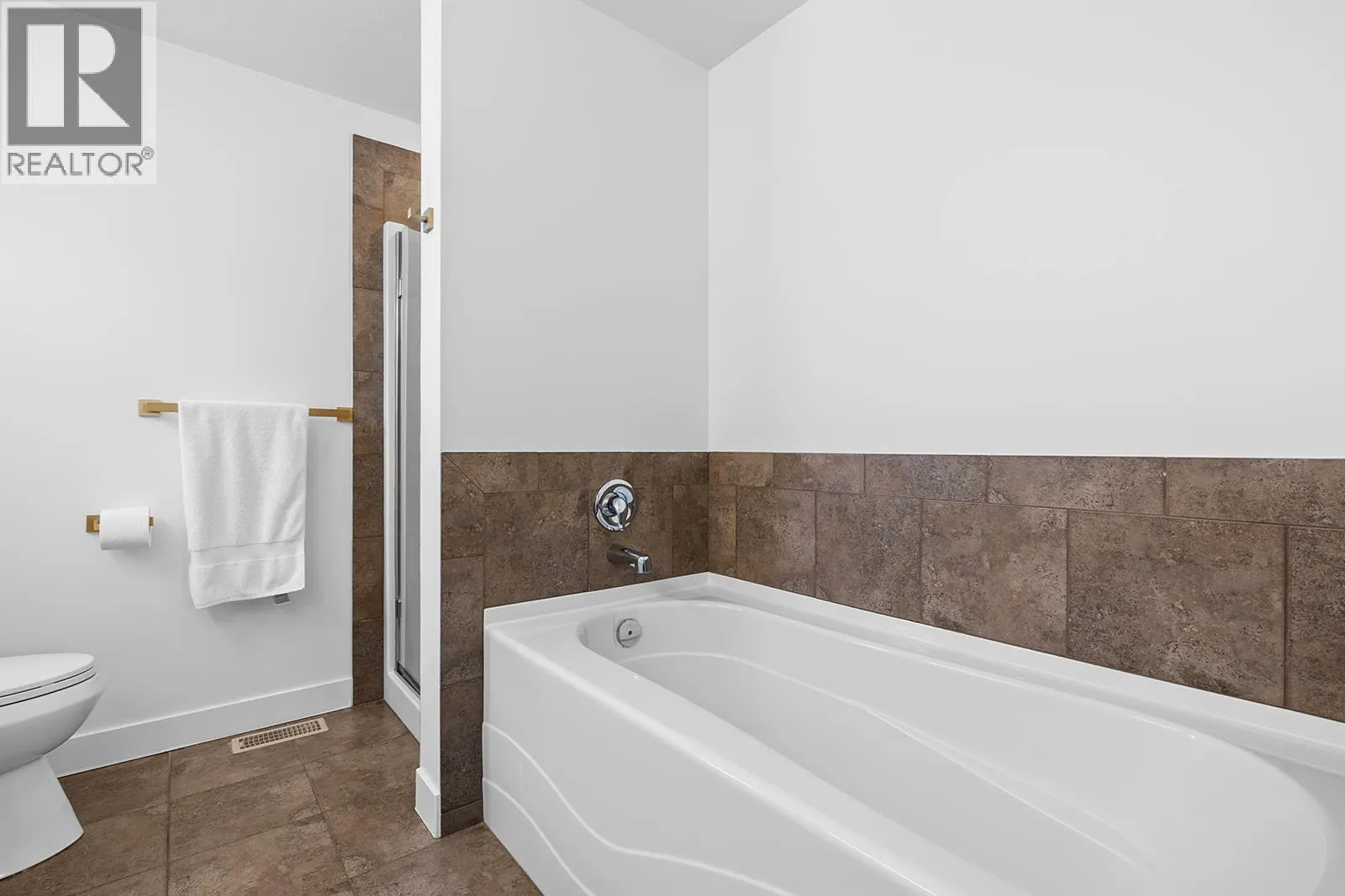 1326 Tanemura Crescent
