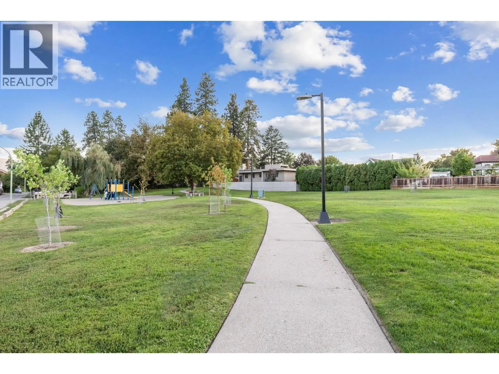 1040 Glenmore Drive